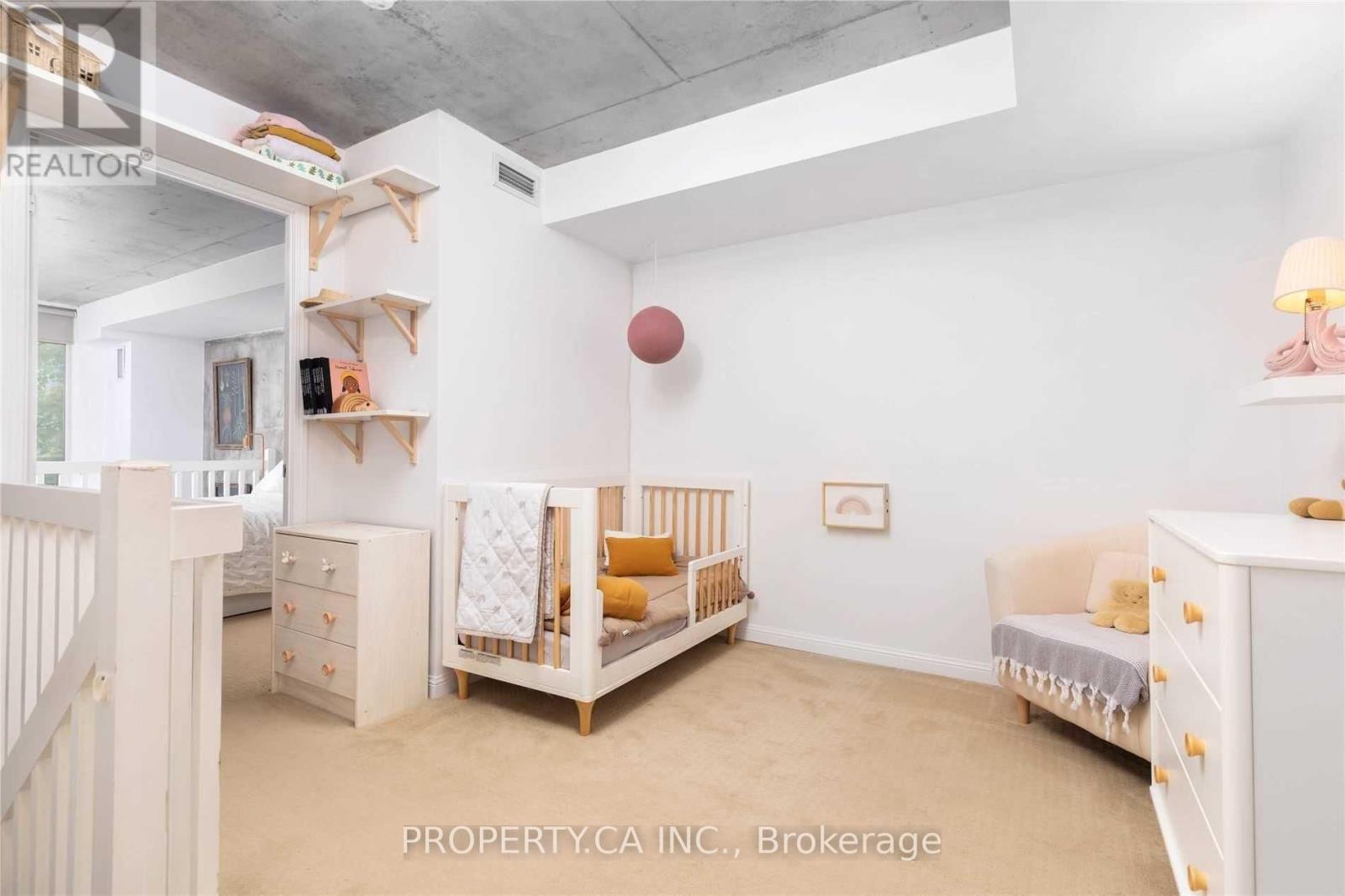 302 - 954 King Street W, Toronto, Ontario  M6K 3L9 - Photo 8 - C12373478