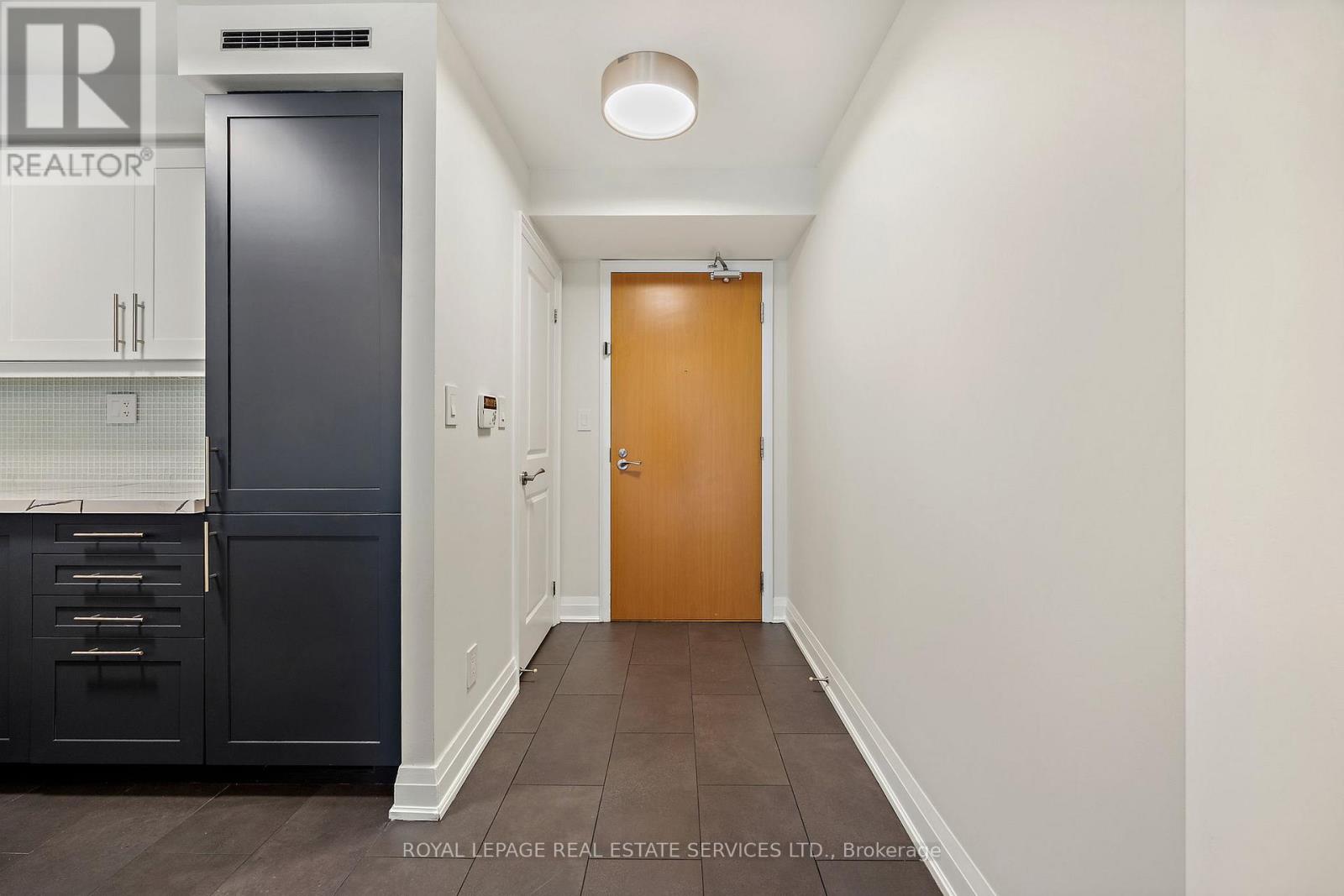315 - 1 Bedford Road, Toronto, Ontario  M5R 2B5 - Photo 4 - C12373511