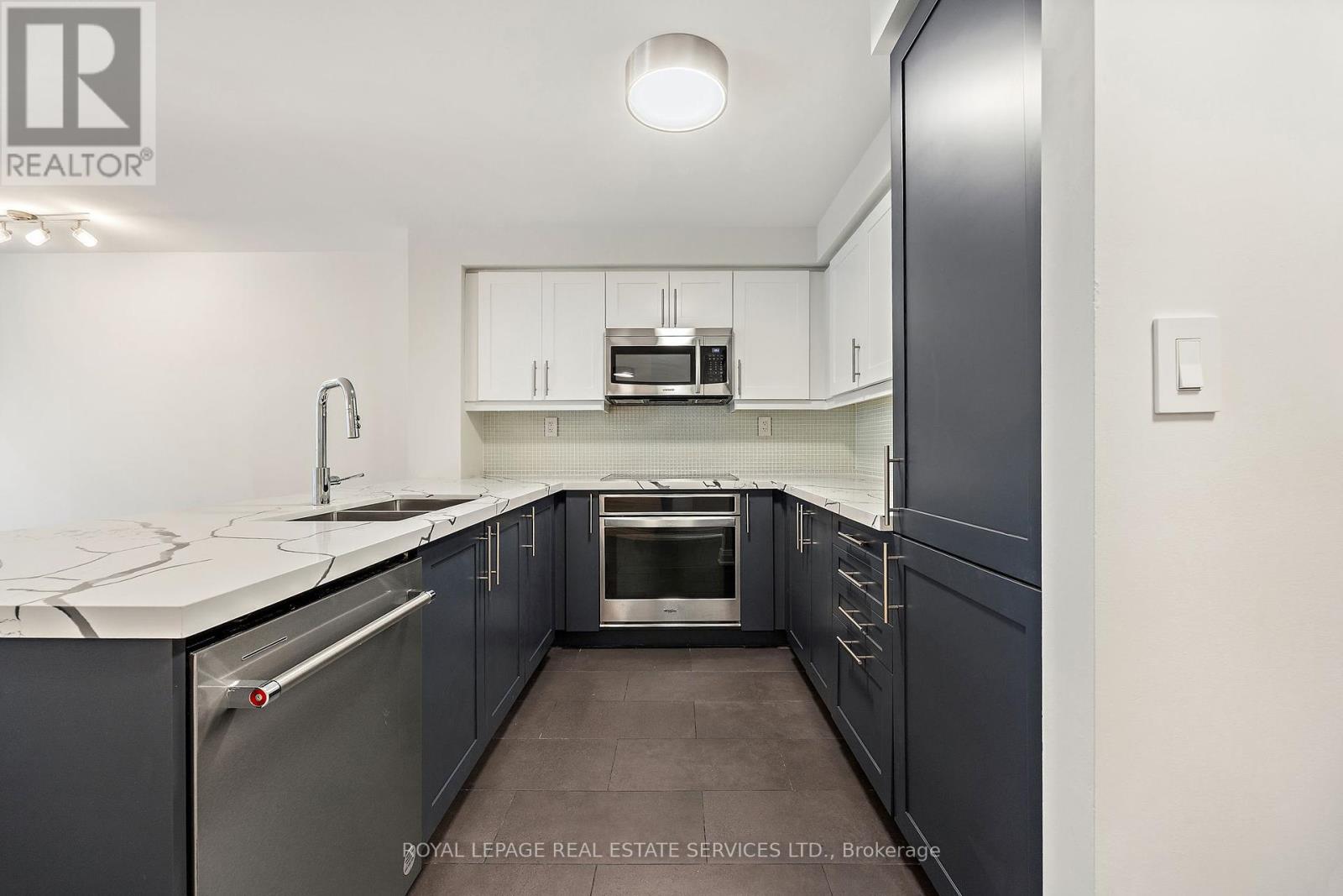 315 - 1 Bedford Road, Toronto, Ontario  M5R 2B5 - Photo 8 - C12373511