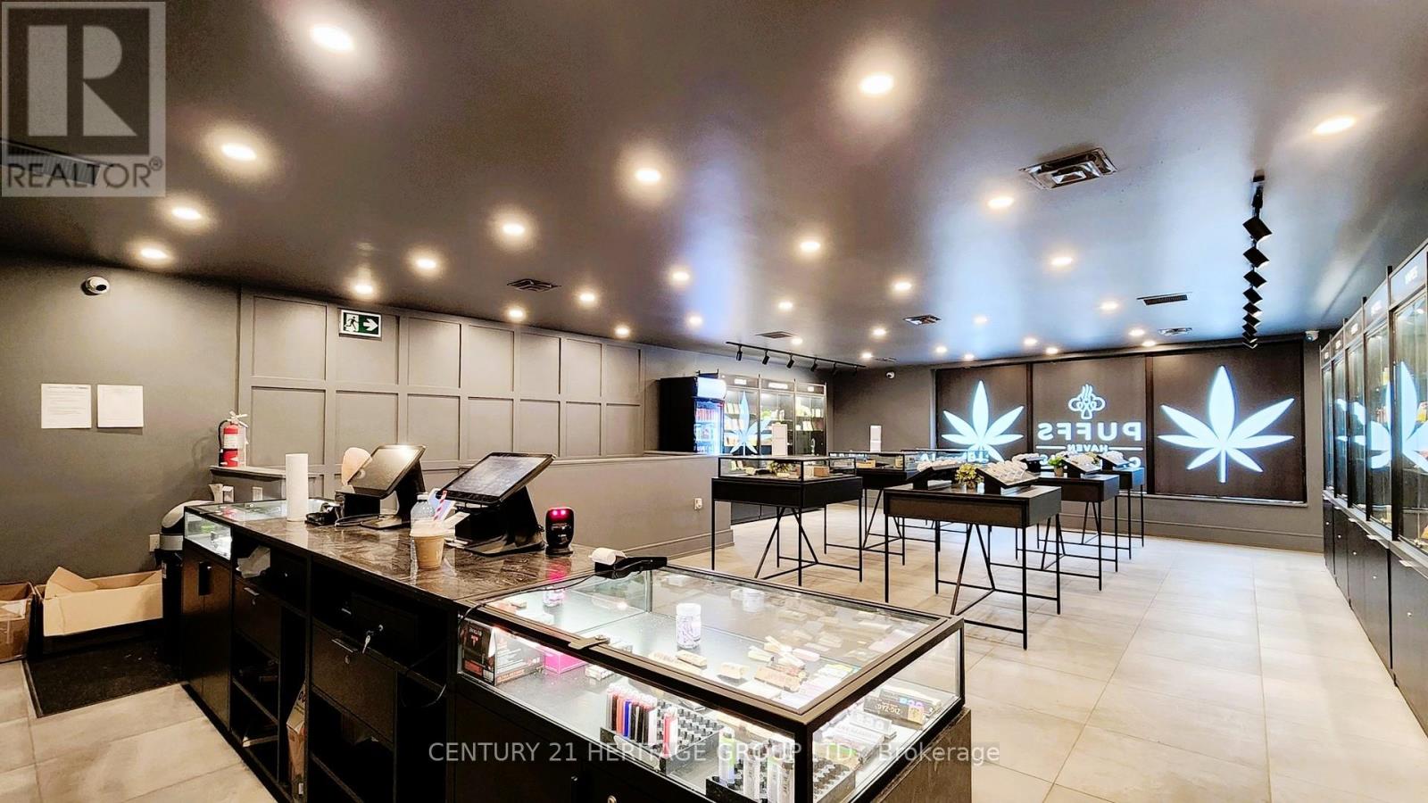 5171 Yonge Street, Toronto, Ontario  M2N 5P5 - Photo 5 - C12373526