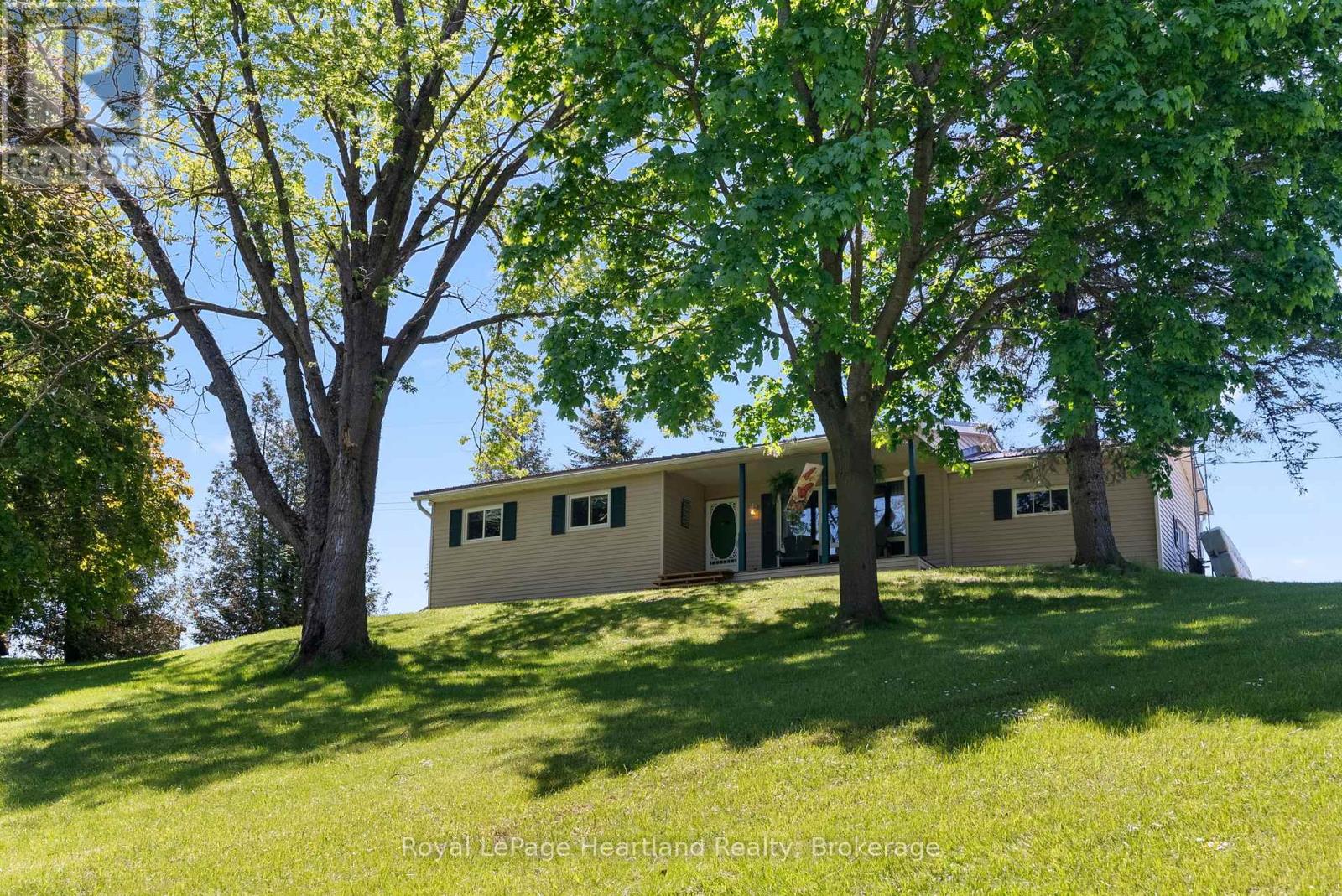 48 Poechman Lane, Brockton, Ontario  N0G 2V0 - Photo 23 - X12373614