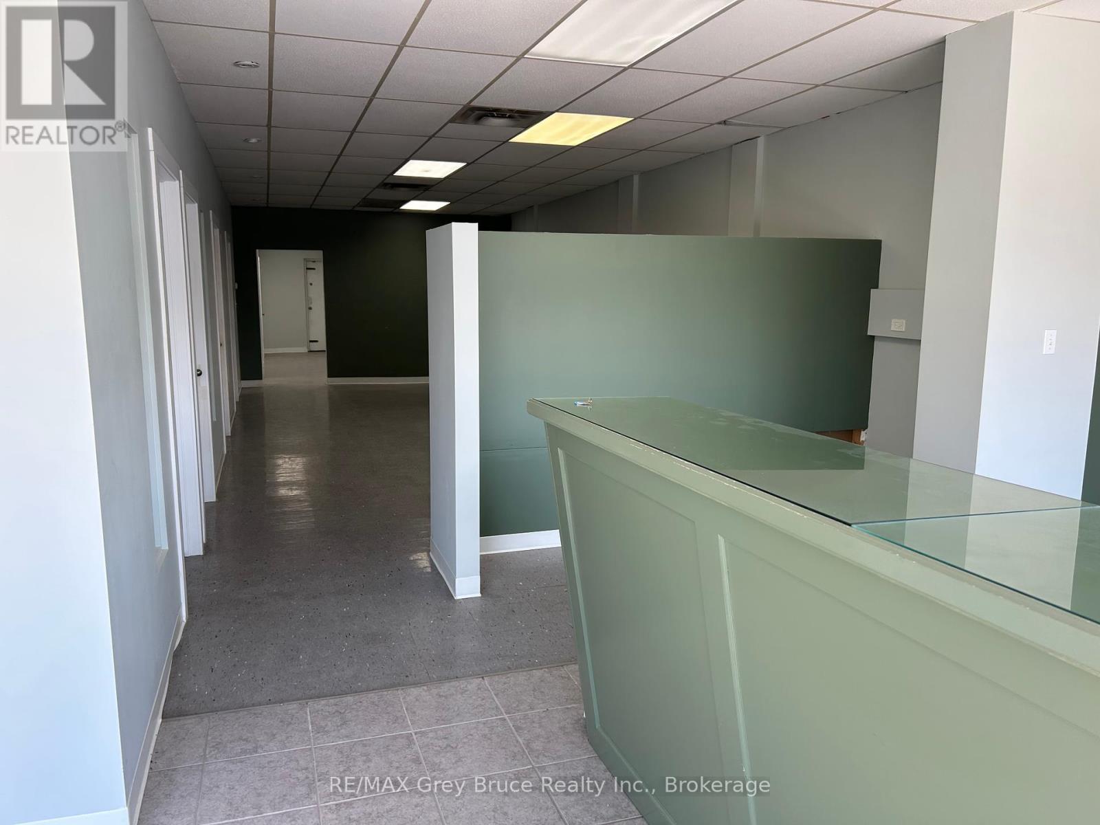 4 - 797 9th Avenue E, Owen Sound, Ontario  N4K 3E6 - Photo 4 - X12373675