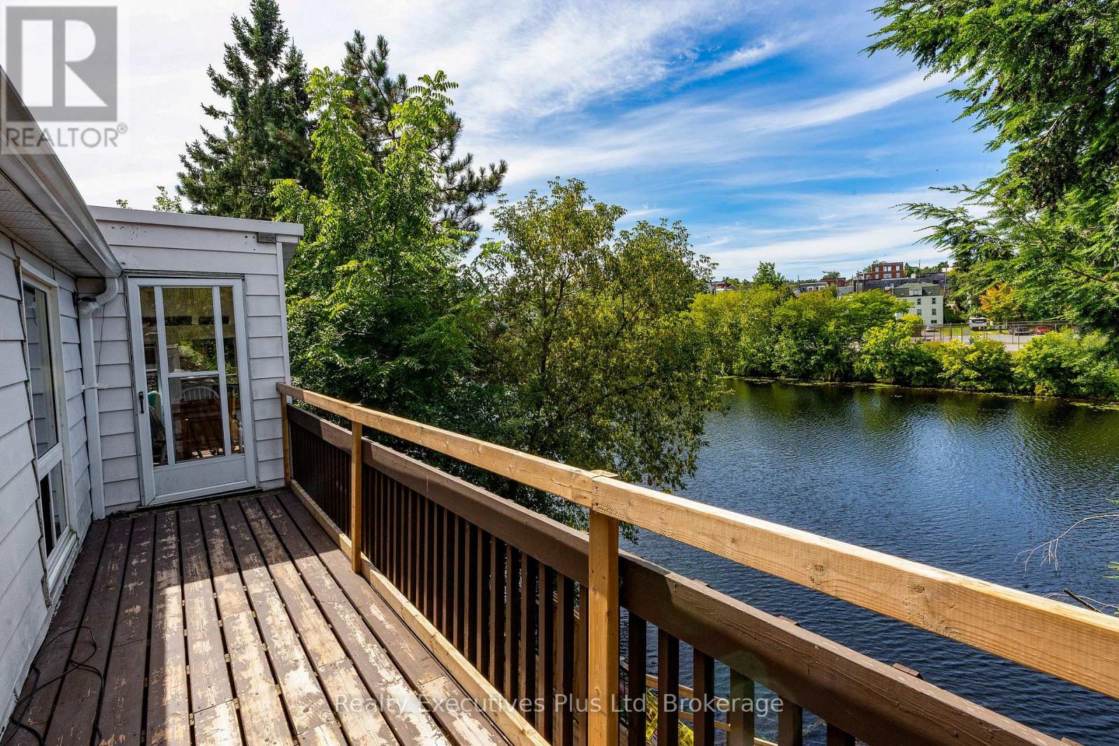 12 River Street, Parry Sound, Ontario  P2A 2T6 - Photo 10 - X12373681