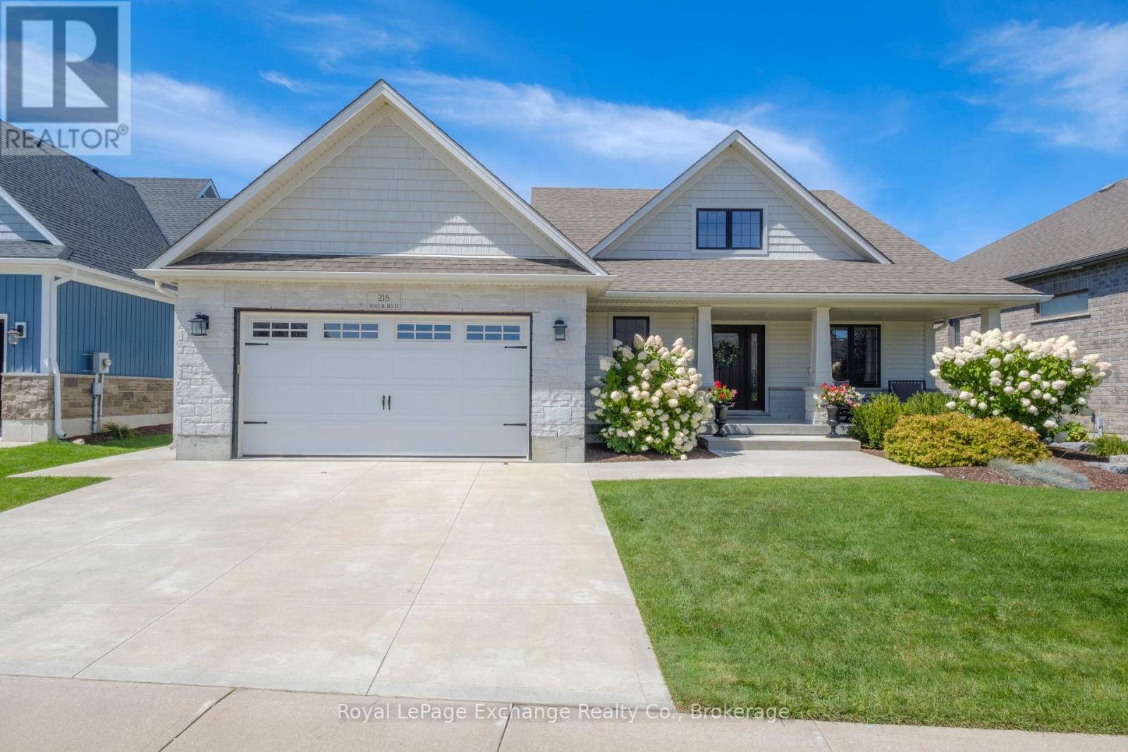 218 WIECK BOULEVARD, Kincardine, Ontario