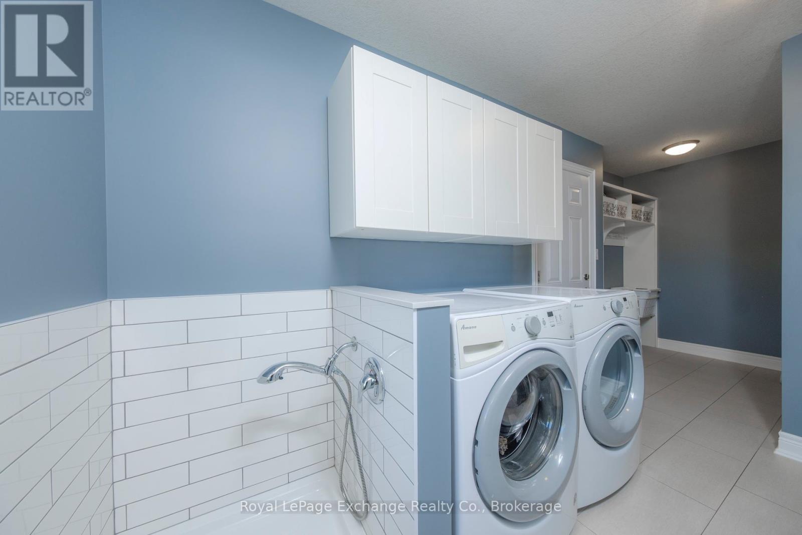 218 Wieck Boulevard, Kincardine, Ontario  N2Z 0A9 - Photo 11 - X12373694