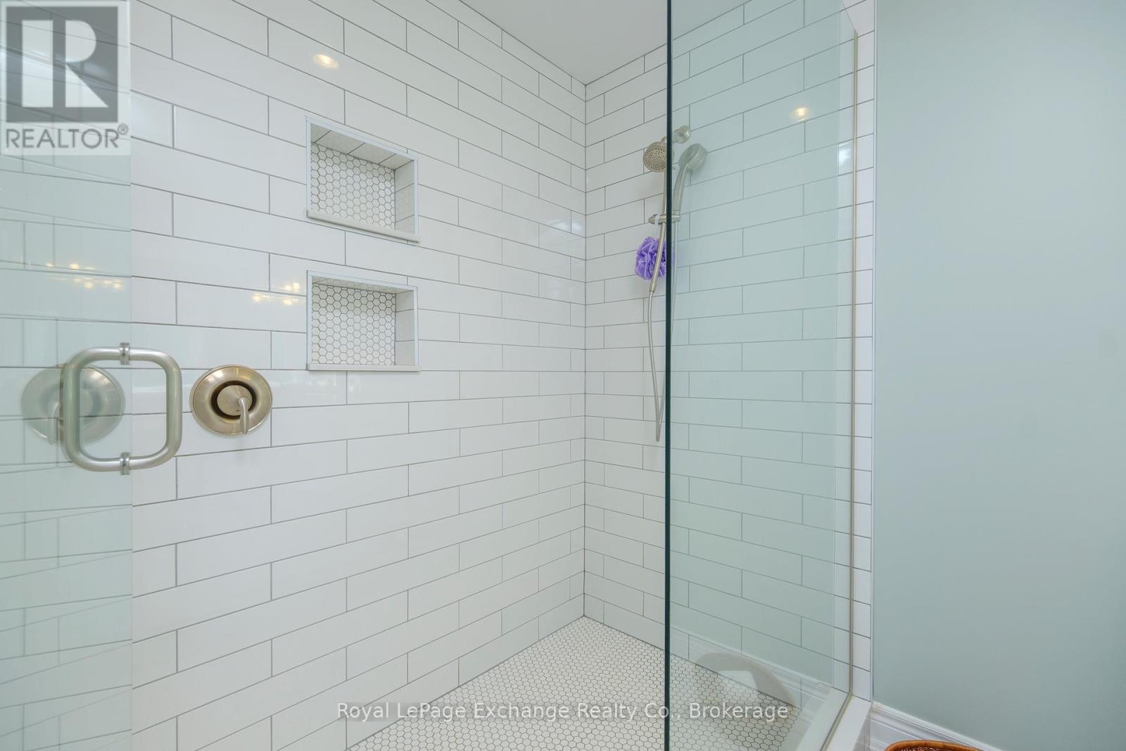 218 Wieck Boulevard, Kincardine, Ontario  N2Z 0A9 - Photo 24 - X12373694