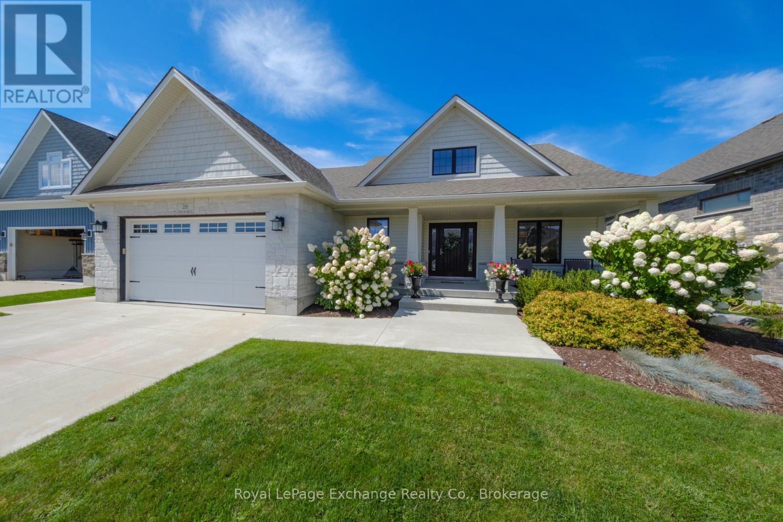 218 Wieck Boulevard, Kincardine, Ontario  N2Z 0A9 - Photo 3 - X12373694