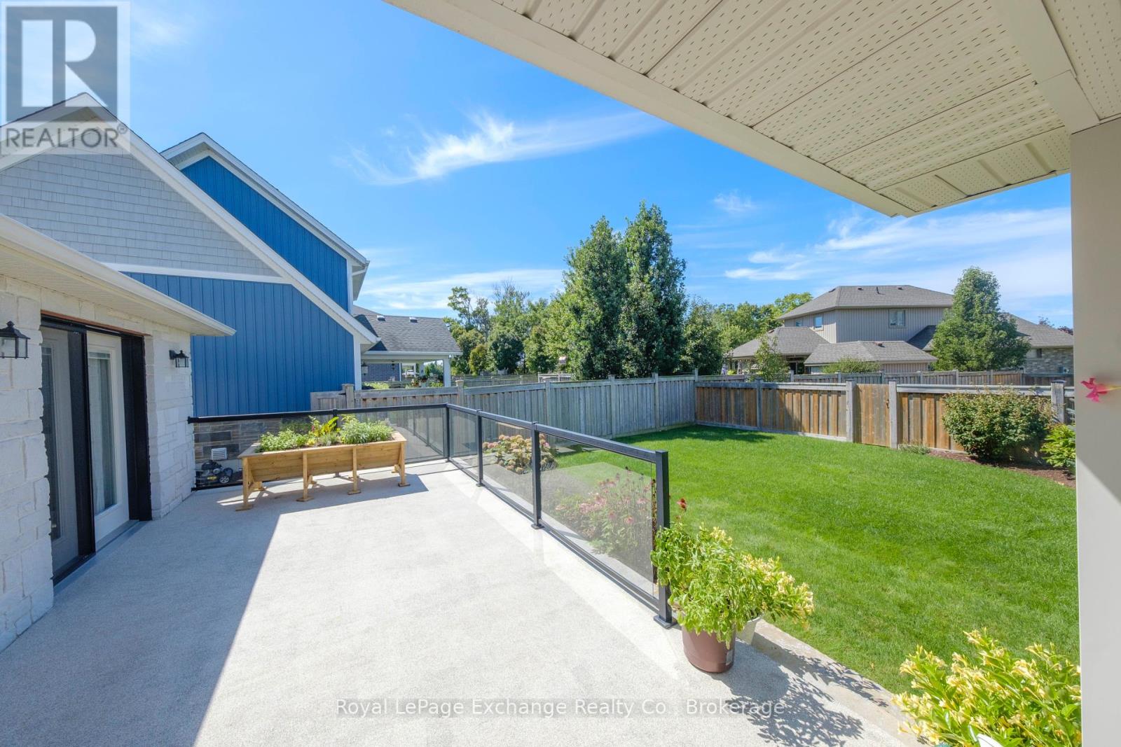 218 Wieck Boulevard, Kincardine, Ontario  N2Z 0A9 - Photo 6 - X12373694