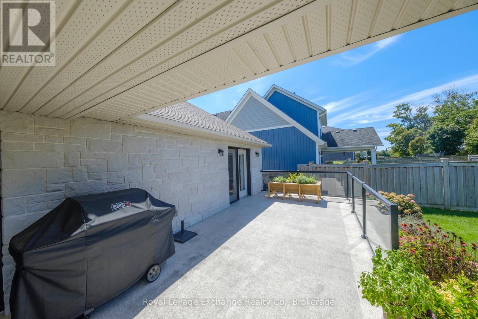 218 Wieck Boulevard, Kincardine, Ontario  N2Z 0A9 - Photo 7 - X12373694