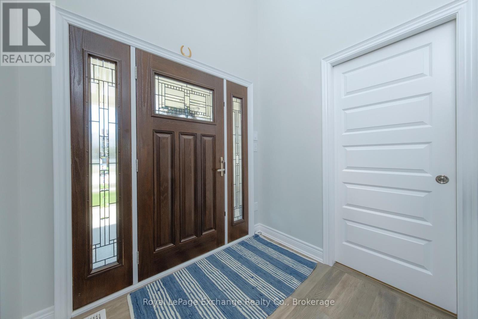 218 Wieck Boulevard, Kincardine, Ontario  N2Z 0A9 - Photo 9 - X12373694