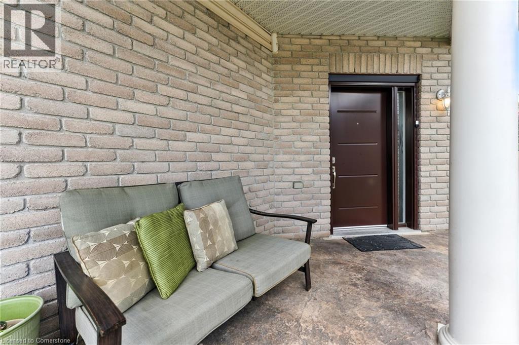 Property at 63 WAFFLER Crescent image 4