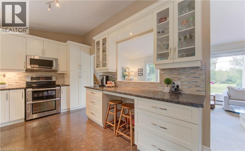 440 Manchester Road, Kitchener, Ontario  N2B 1A5 - Photo 9 - 40763600