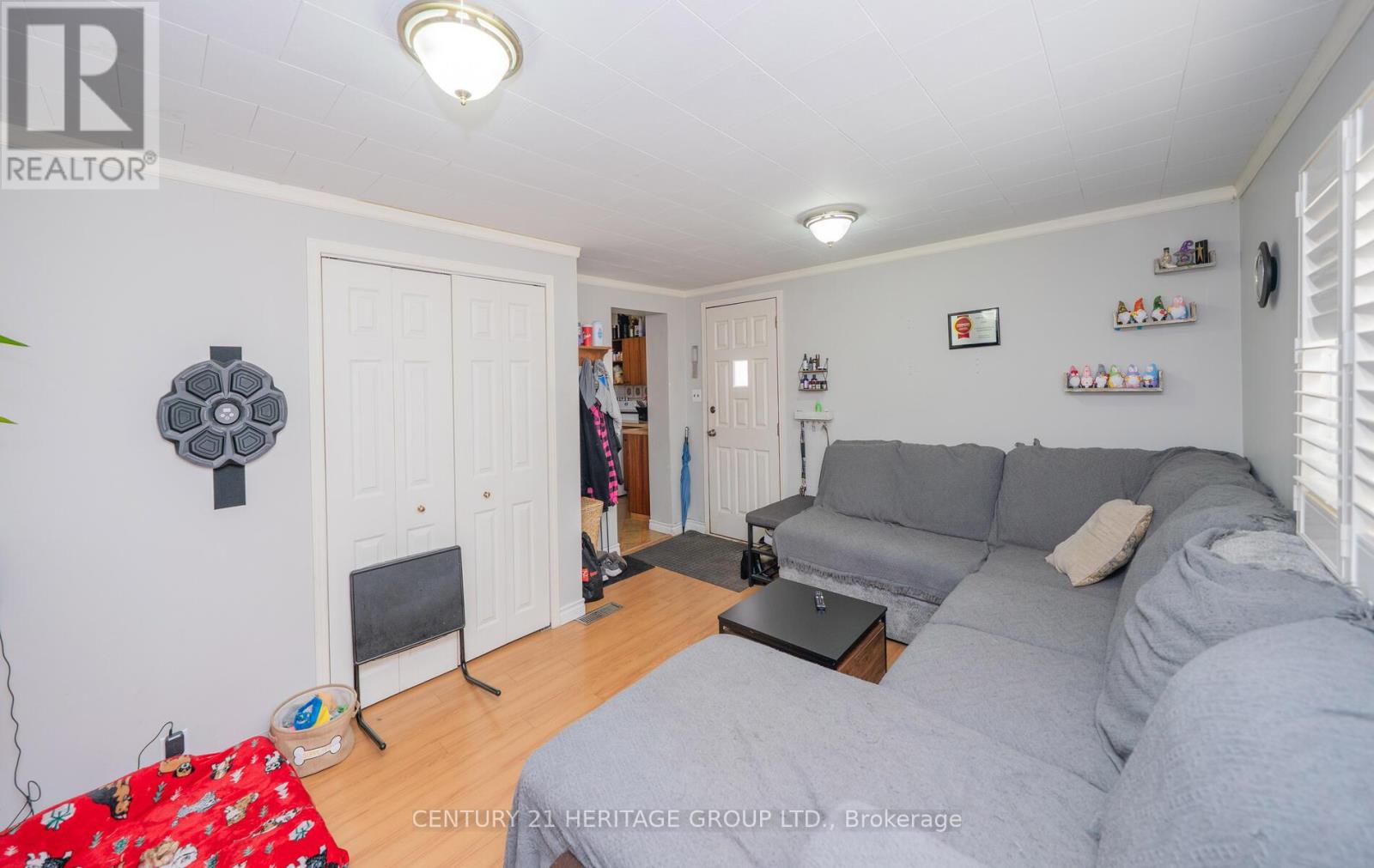 203 Hibbert Avenue, Oshawa, Ontario  L1J 1V4 - Photo 12 - E12373409