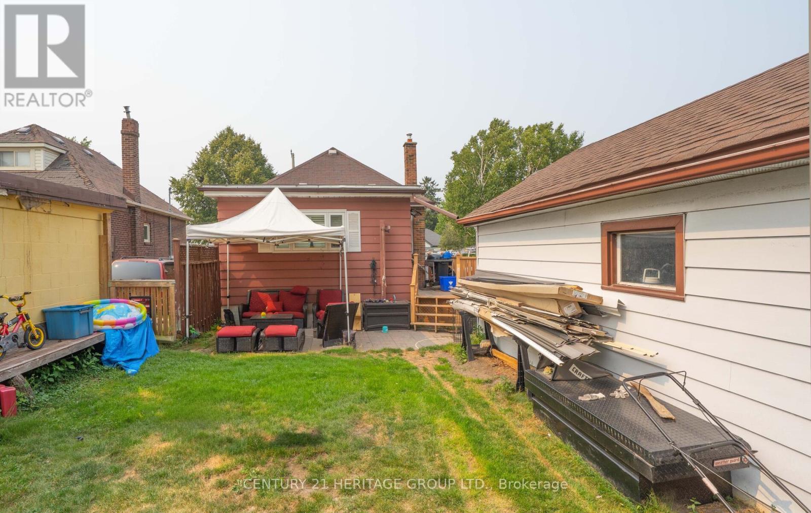 203 Hibbert Avenue, Oshawa, Ontario  L1J 1V4 - Photo 36 - E12373409