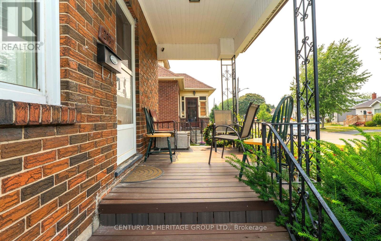 Property at 203 HIBBERT AVENUE image 5