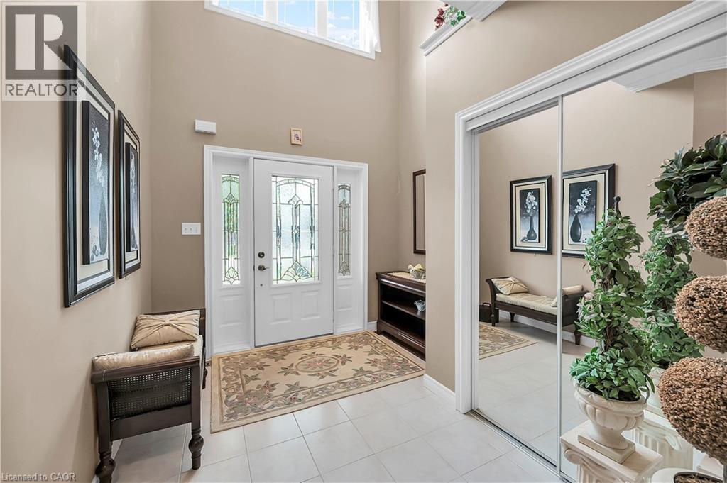 7 Kathleen Court, Hamilton, Ontario  L8T 5B1 - Photo 4 - 40765015