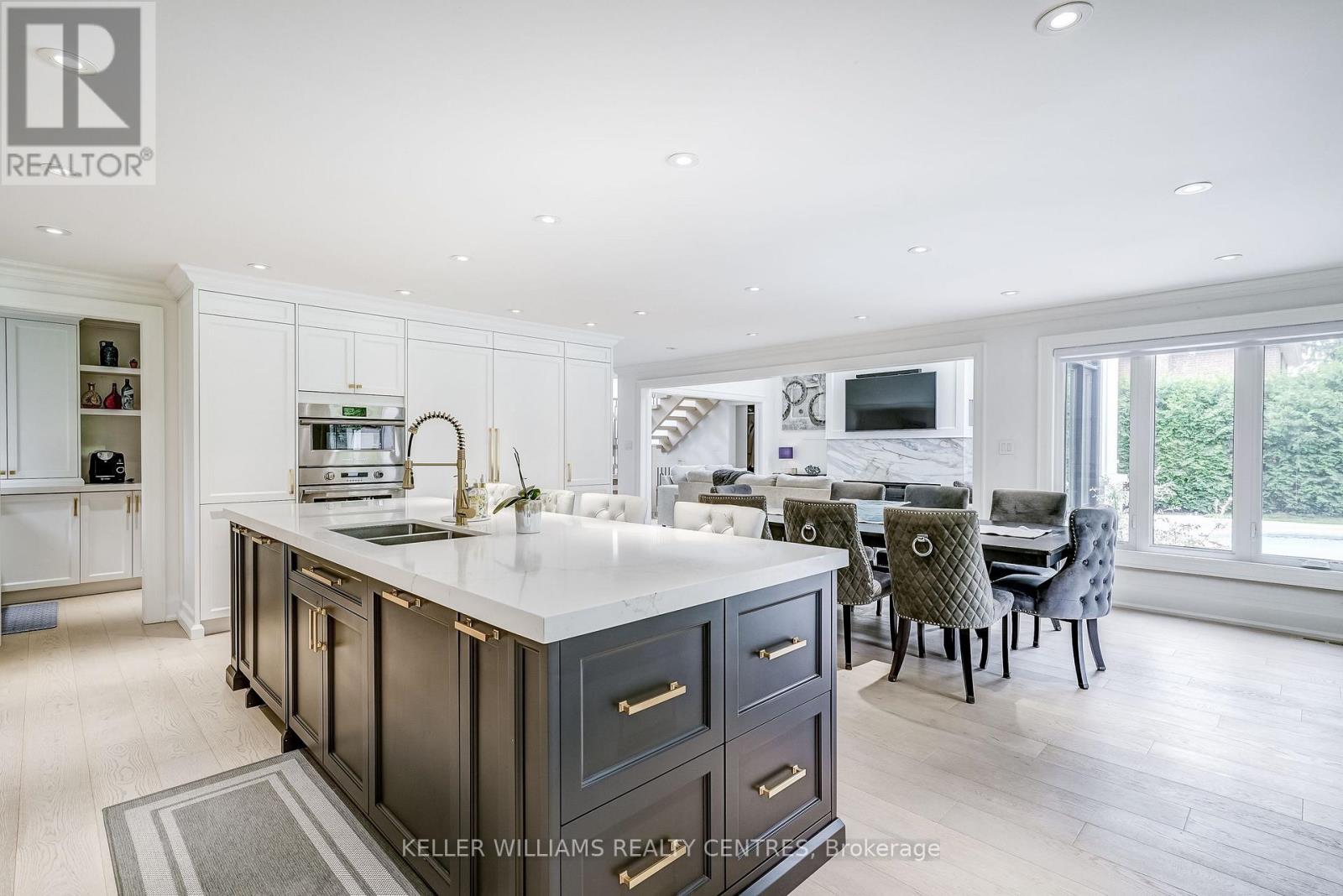 82 Burton Grove, King, Ontario  L7B 1C6 - Photo 17 - N12373505