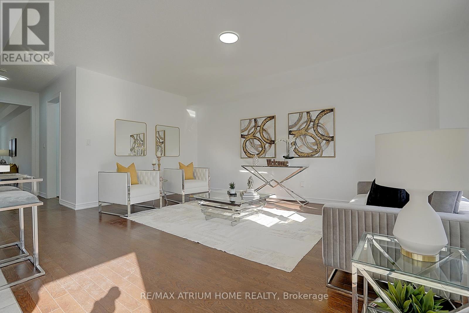 26 Decast Crescent, Markham, Ontario  L6B 1N6 - Photo 15 - N12373579