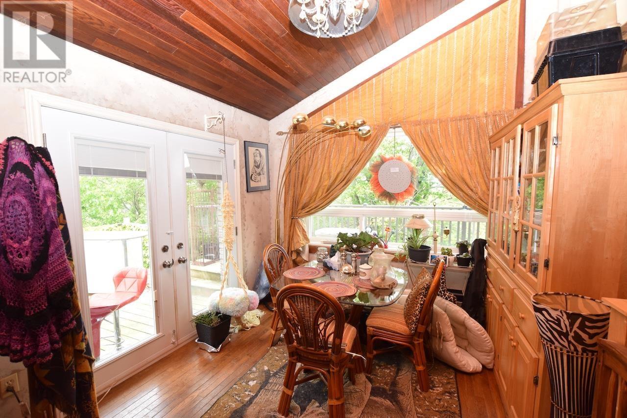 24 Dyke Street And 36 Hudson St, Blind River, Ontario  P0R 1B0 - Photo 8 - SM251526