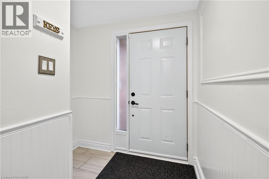 11 Harrisford Street Unit# 70, Hamilton, Ontario  L8K 6L7 - Photo 2 - 40752178