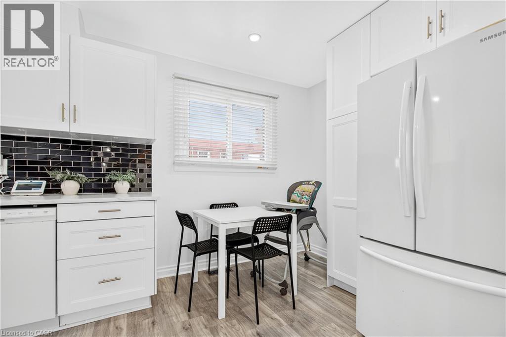 11 Harrisford Street Unit# 70, Hamilton, Ontario  L8K 6L7 - Photo 10 - 40752178