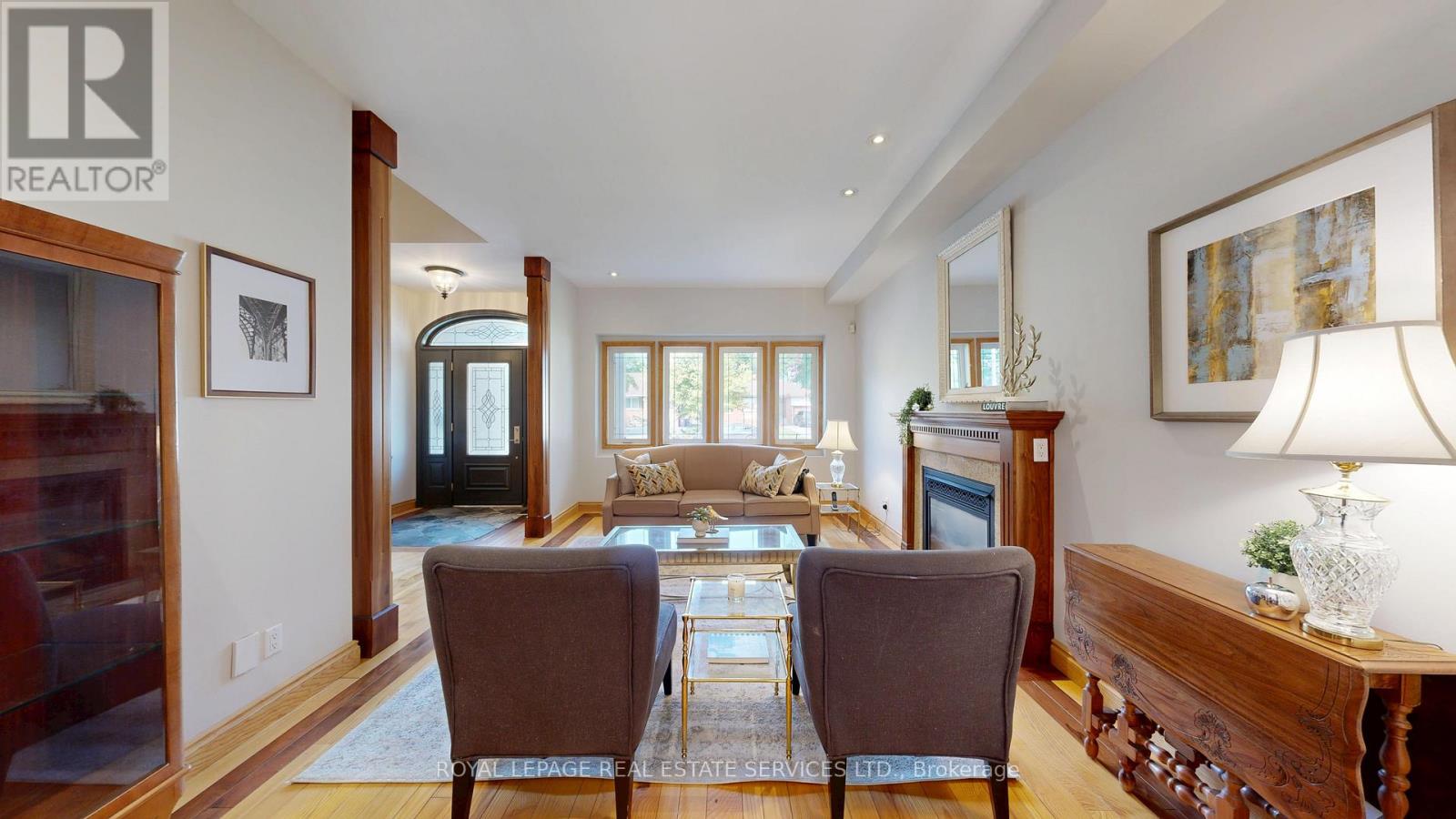 105 Botfield Avenue, Toronto, Ontario  M9B 4E6 - Photo 10 - W12373429