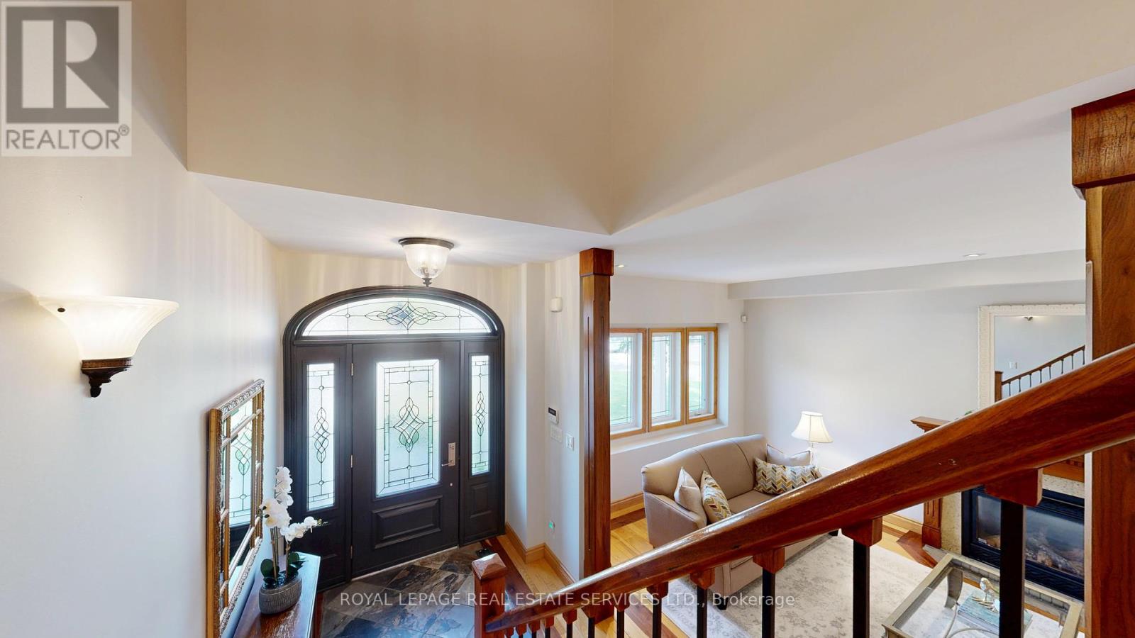 105 Botfield Avenue, Toronto, Ontario  M9B 4E6 - Photo 23 - W12373429