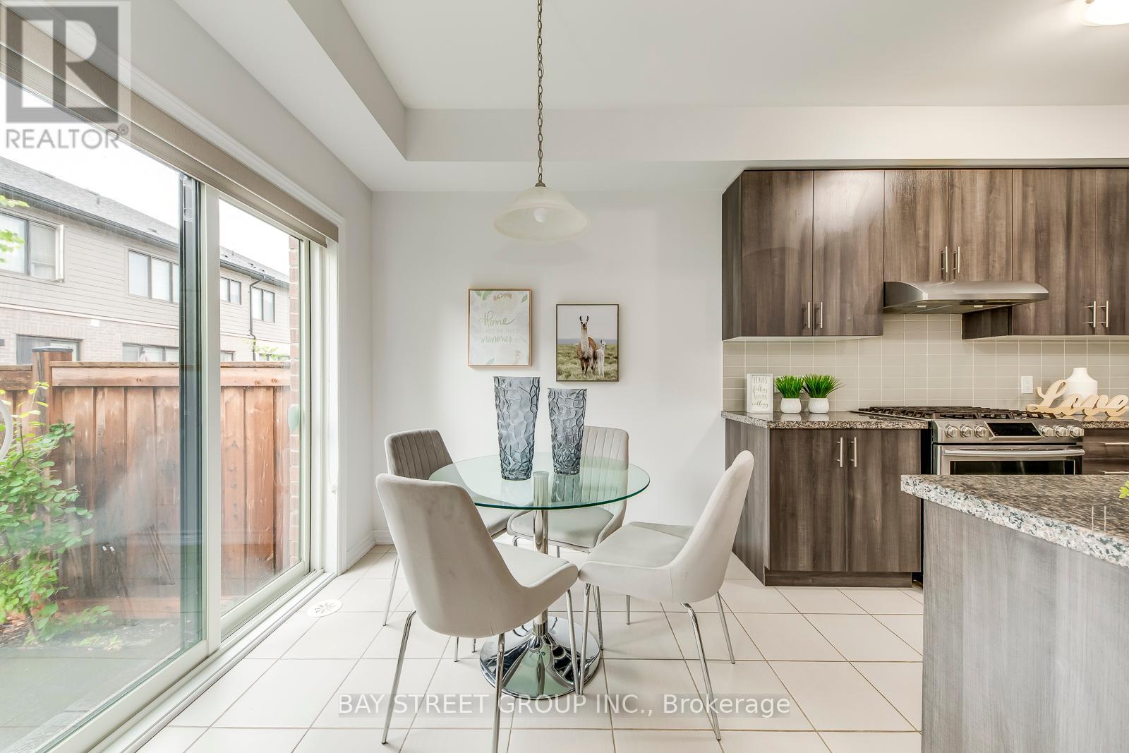 371 Athabasca Common, Oakville, Ontario  L6H 0R5 - Photo 16 - W12373445
