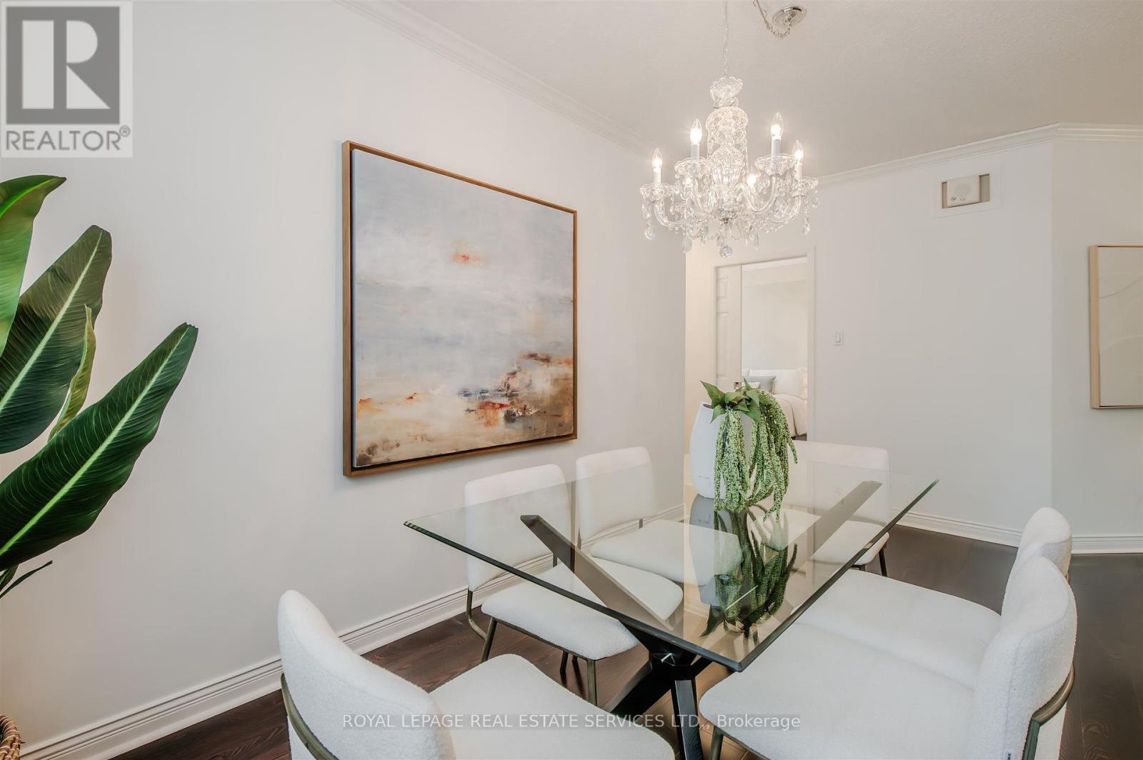 111 - 1110 Walden Circle, Mississauga (Clarkson), Ontario  L5J 4R3 - Photo 10 - W12373507
