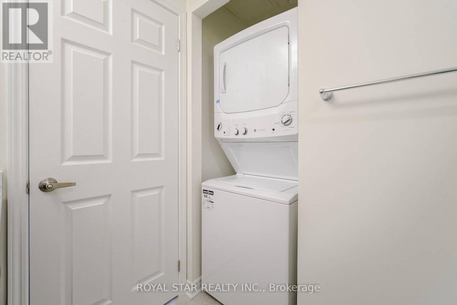 601 - 200 Lagerfeld Drive, Brampton, Ontario  L7A 5G5 - Photo 24 - W12373536