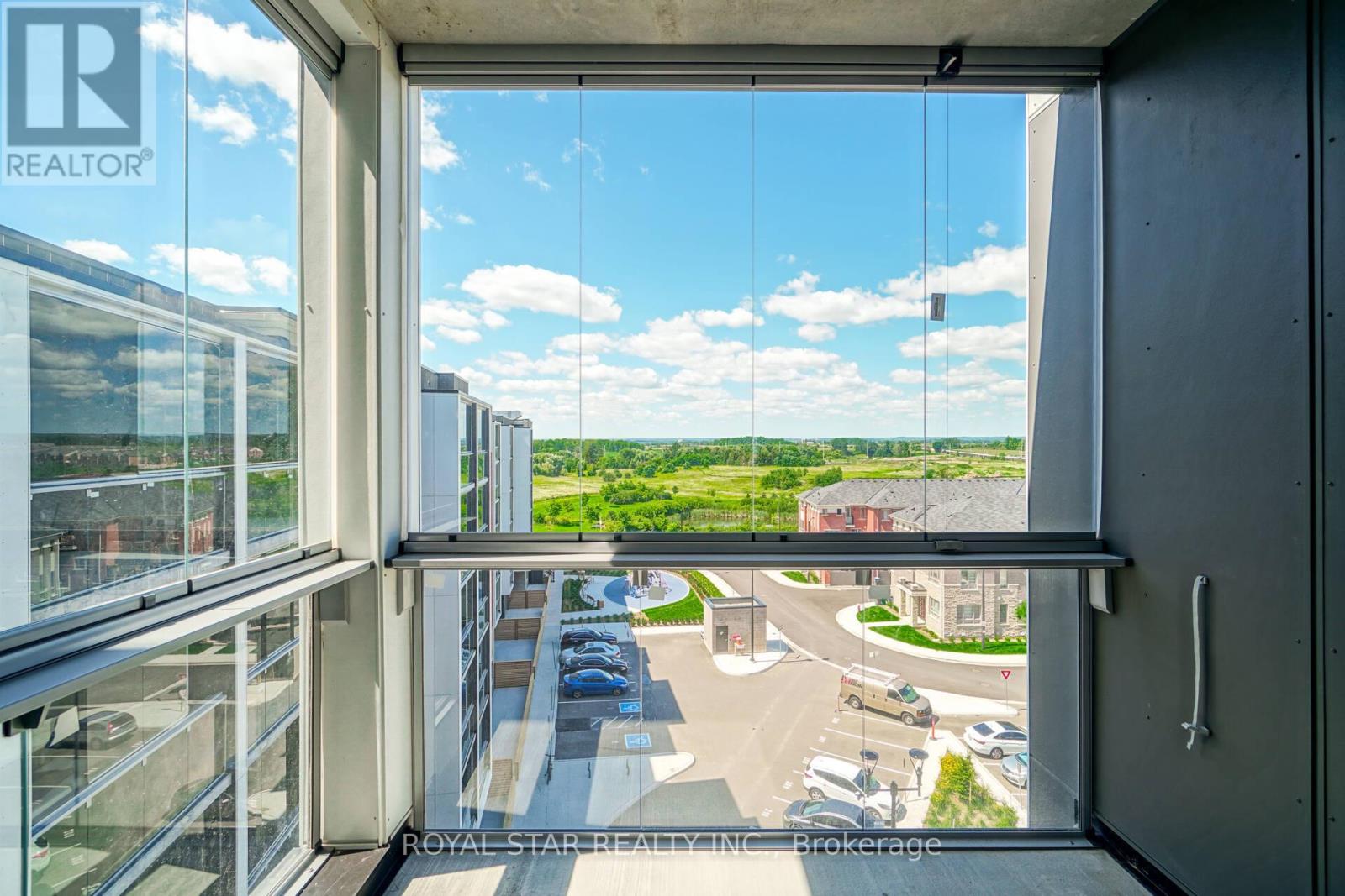 601 - 200 Lagerfeld Drive, Brampton, Ontario  L7A 5G5 - Photo 27 - W12373536