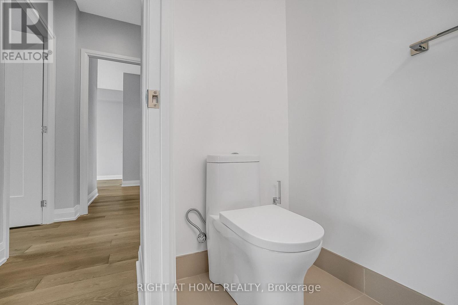 705 - 293 The Kingsway, Toronto, Ontario  M9A 0E8 - Photo 28 - W12373546