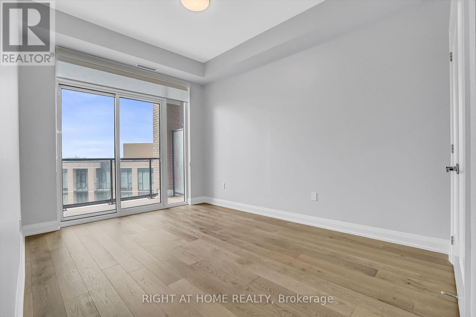 705 - 293 The Kingsway, Toronto, Ontario  M9A 0E8 - Photo 32 - W12373546