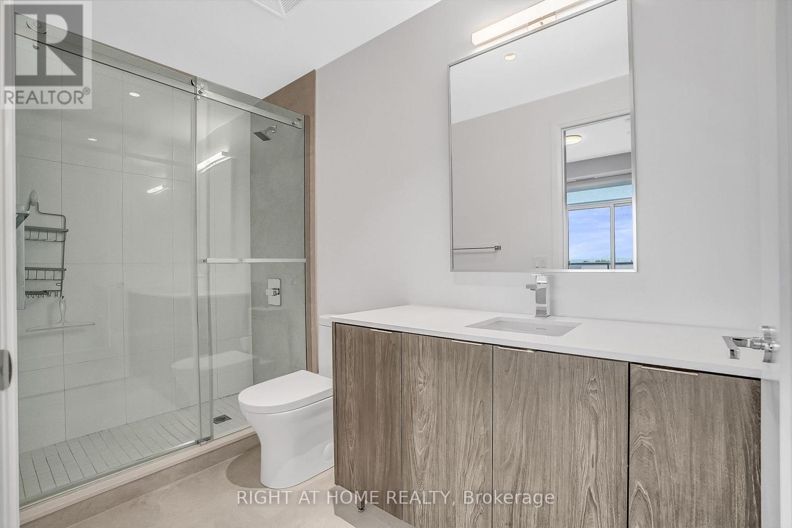 705 - 293 The Kingsway, Toronto, Ontario  M9A 0E8 - Photo 38 - W12373546