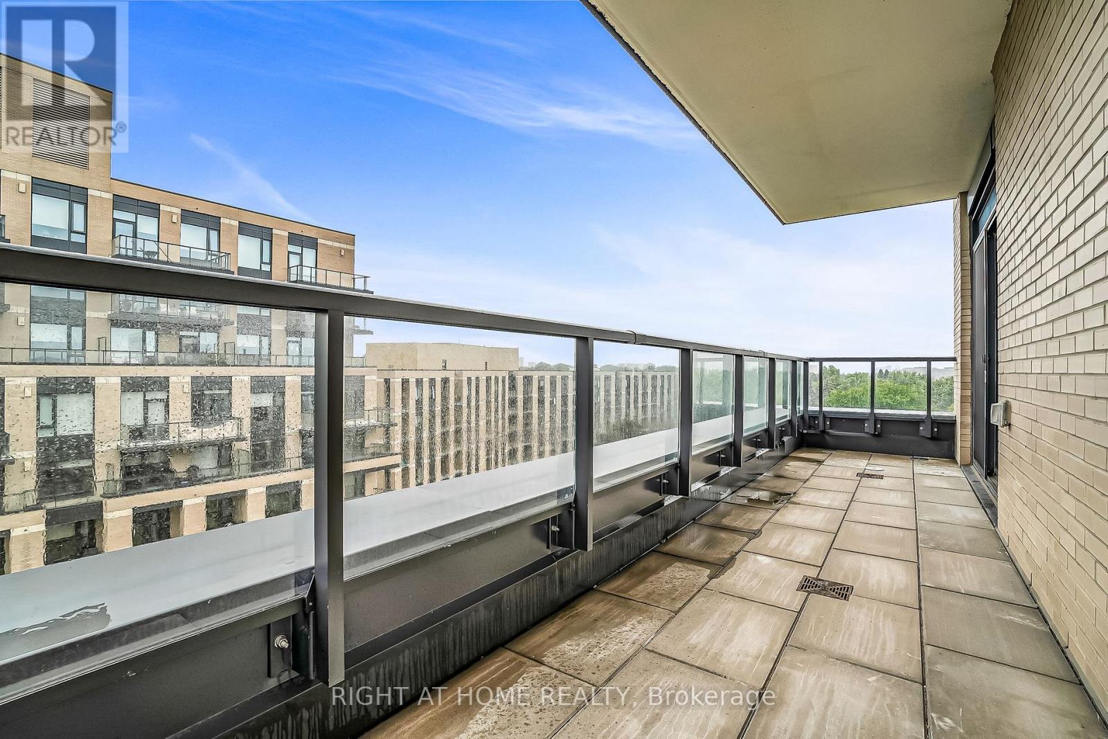705 - 293 The Kingsway, Toronto, Ontario  M9A 0E8 - Photo 46 - W12373546