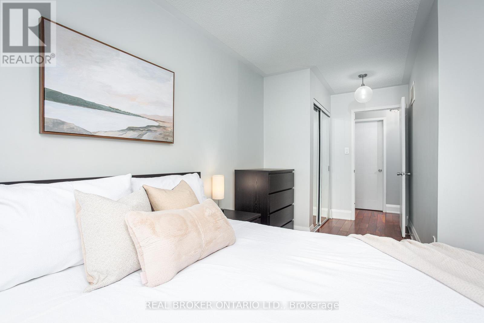 Th71 - 86 Joymar Drive, Mississauga, Ontario  L5M 7Z6 - Photo 13 - W12373585