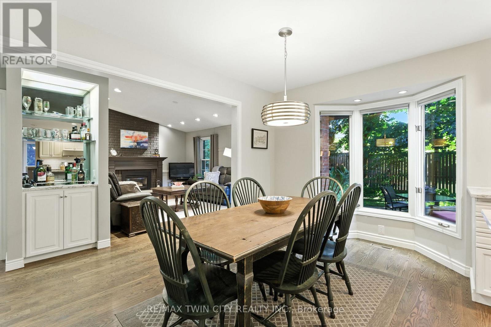 91 Abbey Close, Hamilton, Ontario  L9G 4K9 - Photo 20 - X12373517