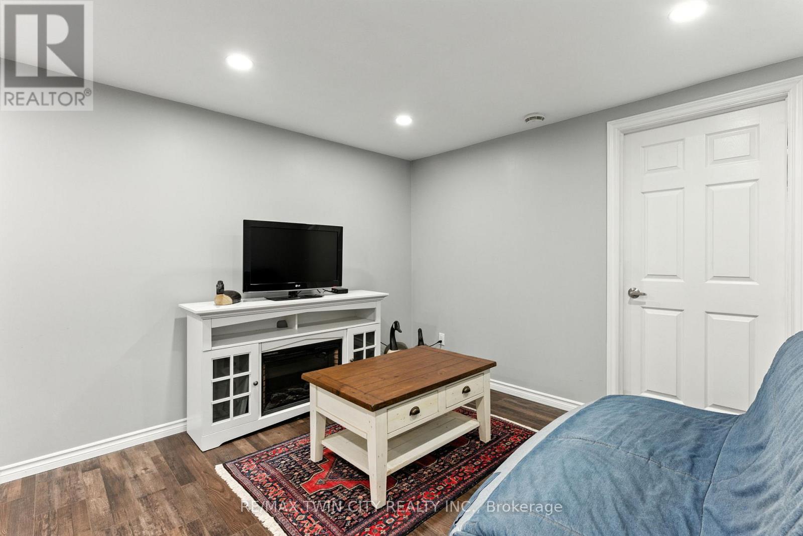 91 Abbey Close, Hamilton, Ontario  L9G 4K9 - Photo 41 - X12373517