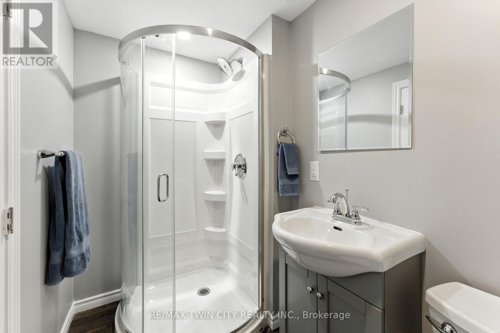 91 Abbey Close, Hamilton, Ontario  L9G 4K9 - Photo 42 - X12373517