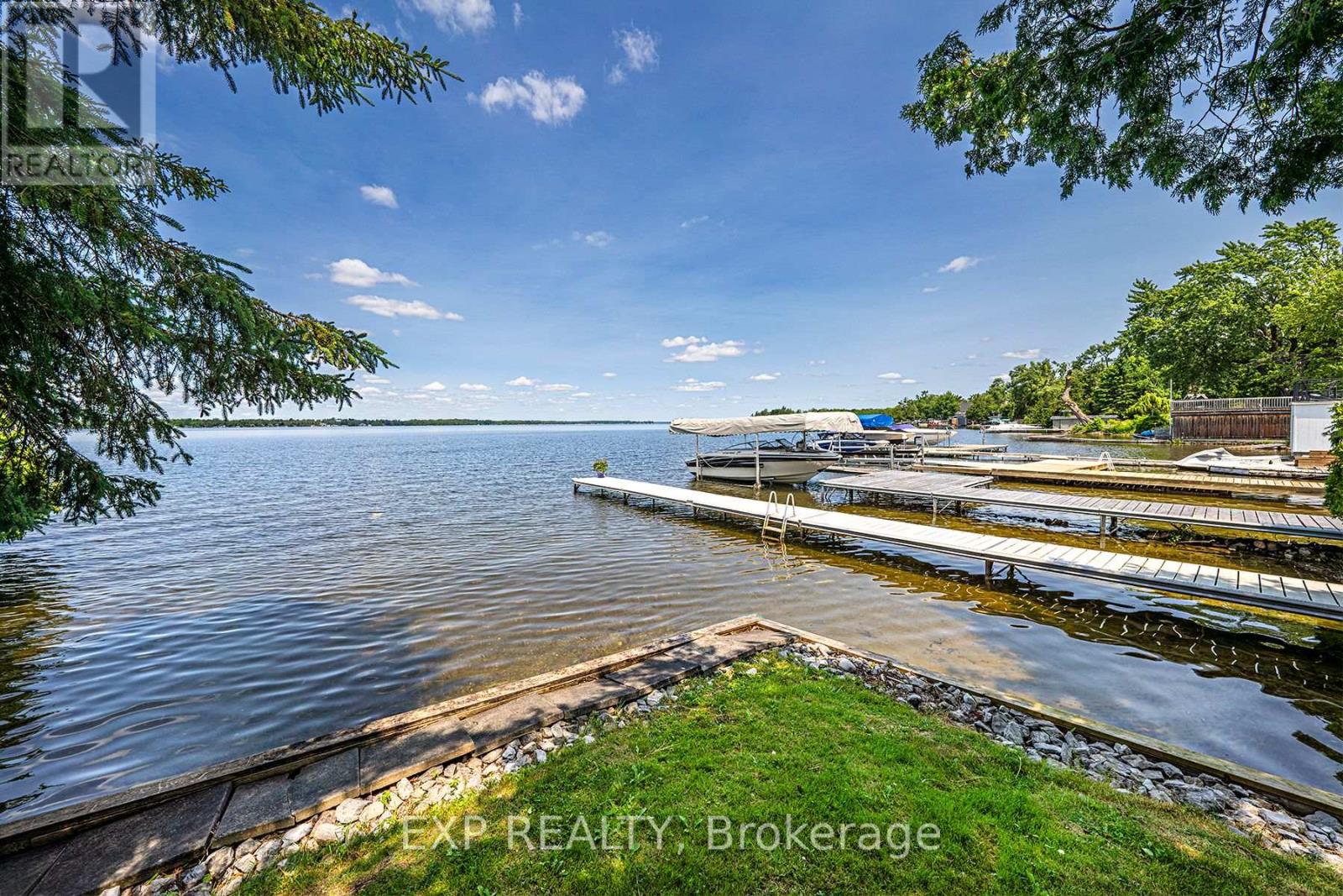 12 Cedar Point Road, Kawartha Lakes, Ontario  K0M 1G0 - Photo 33 - X12373583