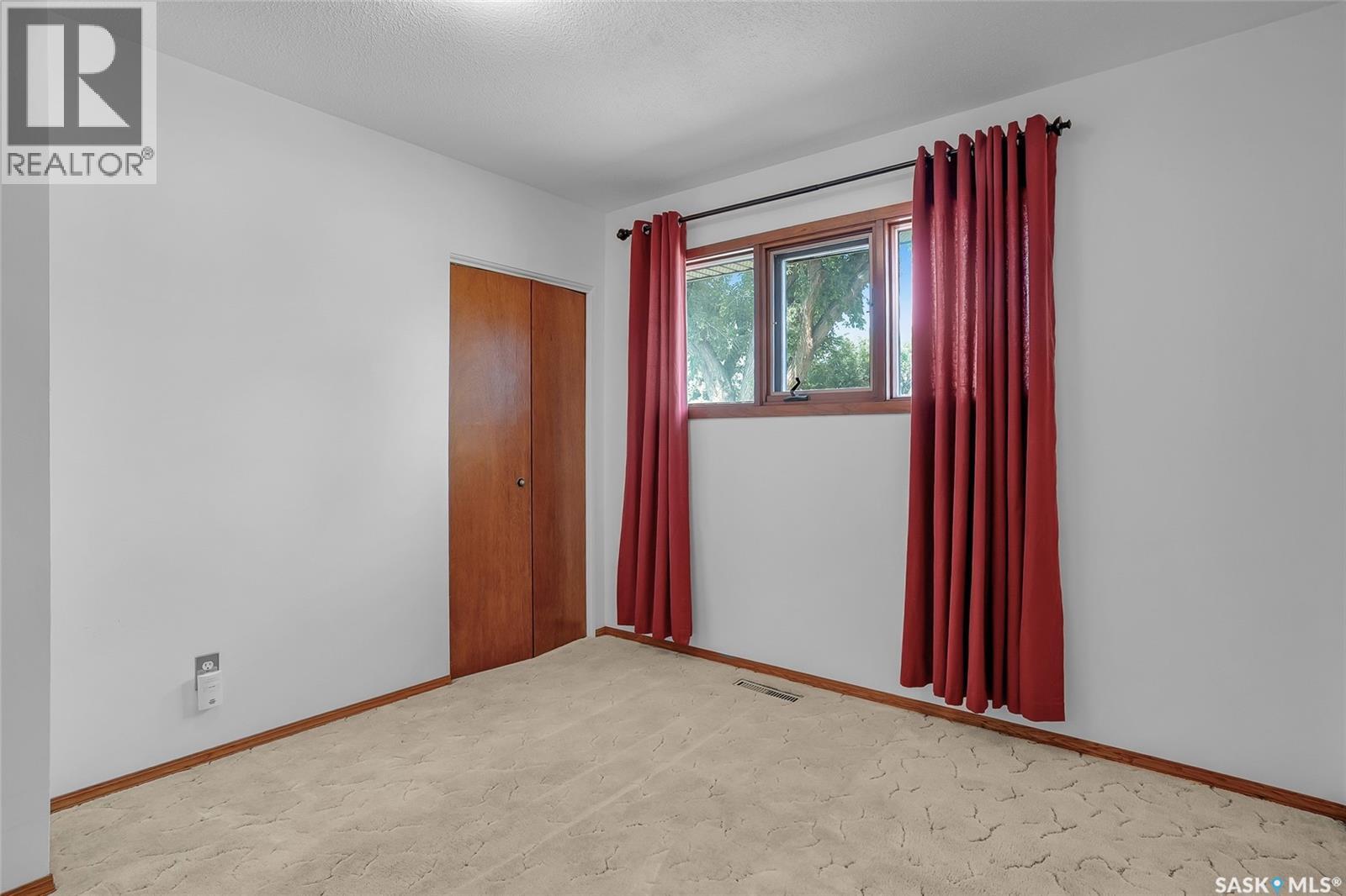 W 2707 33rd Street W, Saskatoon, Saskatchewan  S7J 4K7 - Photo 14 - SK017131