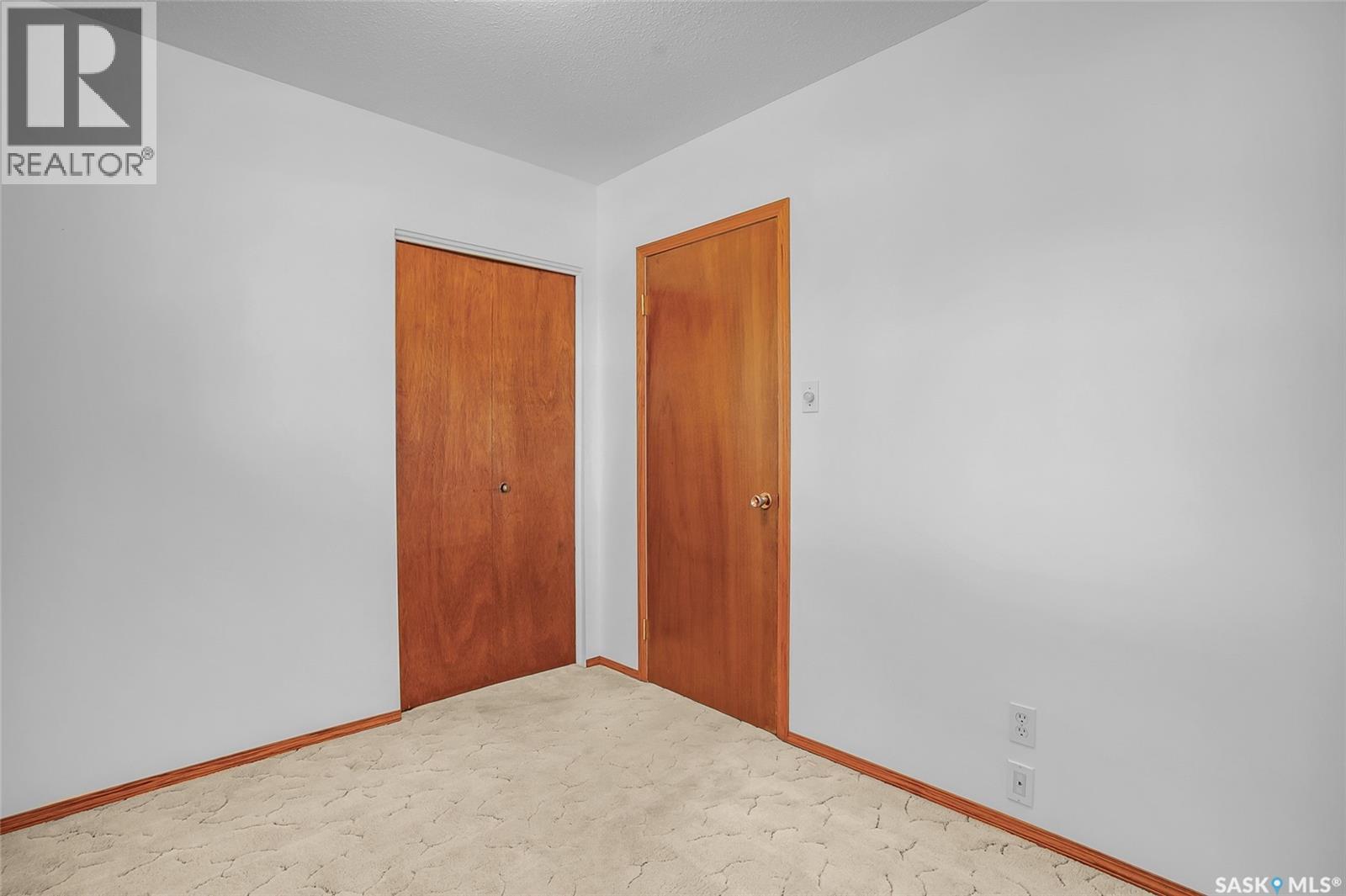 W 2707 33rd Street W, Saskatoon, Saskatchewan  S7J 4K7 - Photo 16 - SK017131