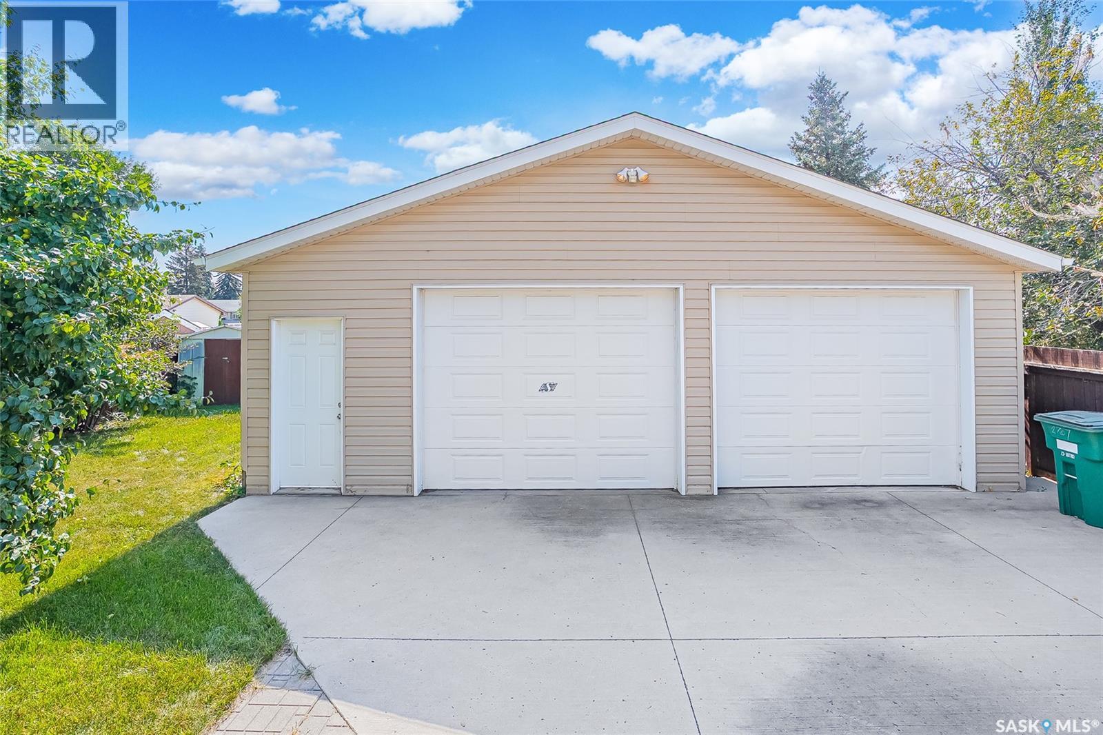 W 2707 33rd Street W, Saskatoon, Saskatchewan  S7J 4K7 - Photo 35 - SK017131