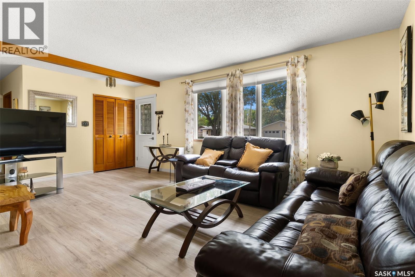 45 Drope Street, Regina, Saskatchewan  S4R 4R7 - Photo 4 - SK016926