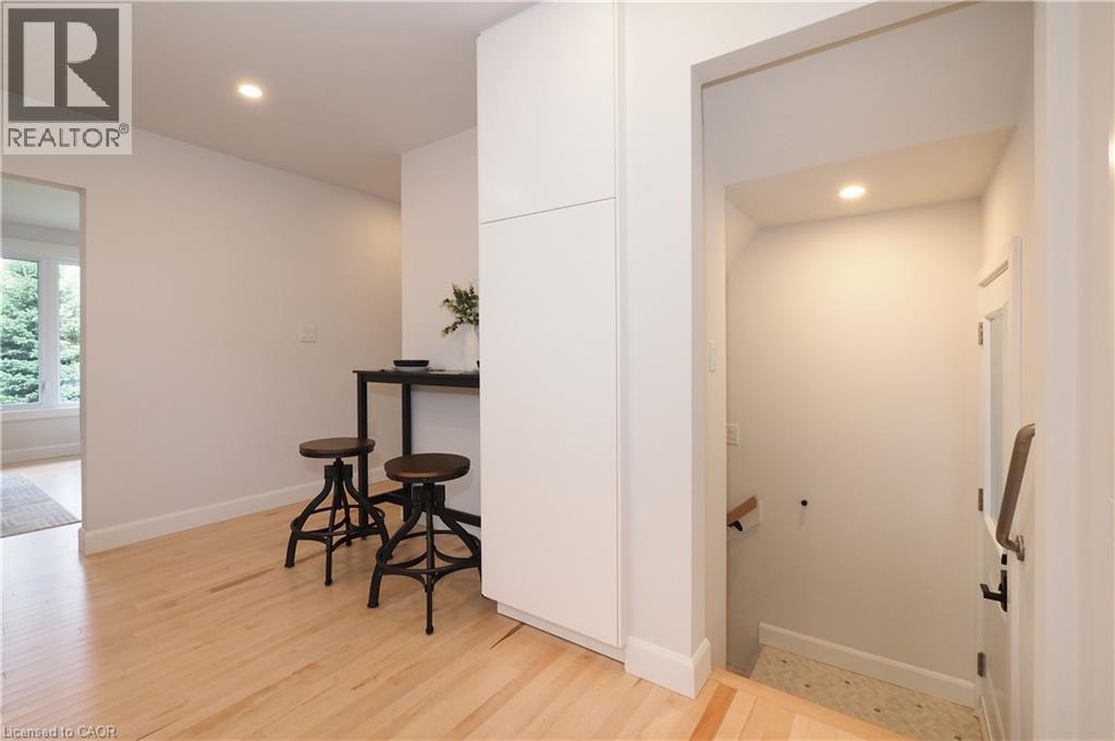 383 Dumfries Avenue, Kitchener, Ontario  N2H 2E9 - Photo 12 - 40765090
