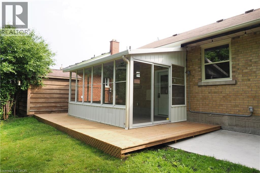 383 Dumfries Avenue, Kitchener, Ontario  N2H 2E9 - Photo 24 - 40765090