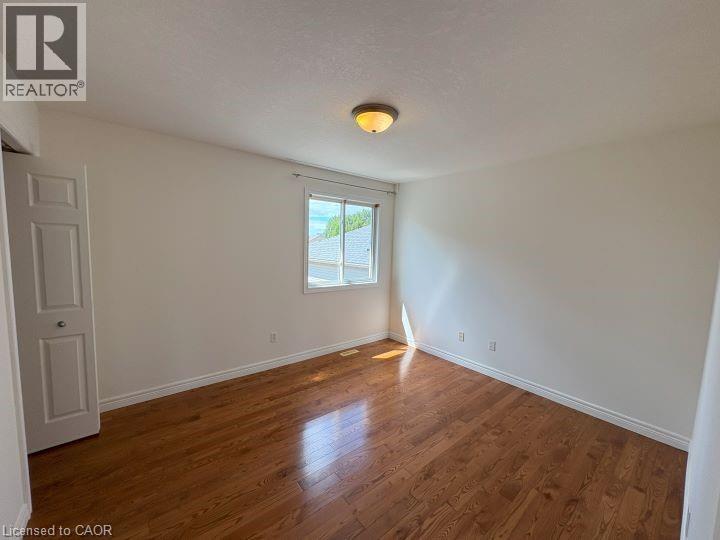 Photo 13 of 24 for 979 Queensborough Court