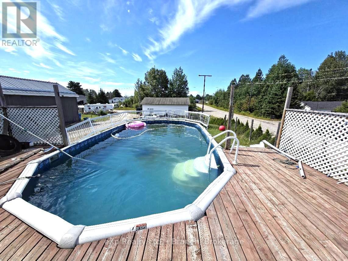 141 Arthur Street, Sudbury Remote Area, Ontario  P0M 1C0 - Photo 3 - T12372391