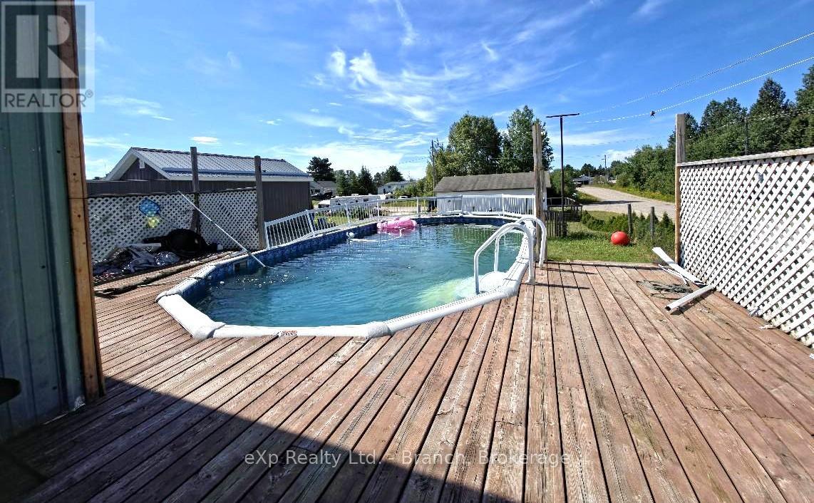 141 Arthur Street, Sudbury Remote Area, Ontario  P0M 1C0 - Photo 4 - T12372391
