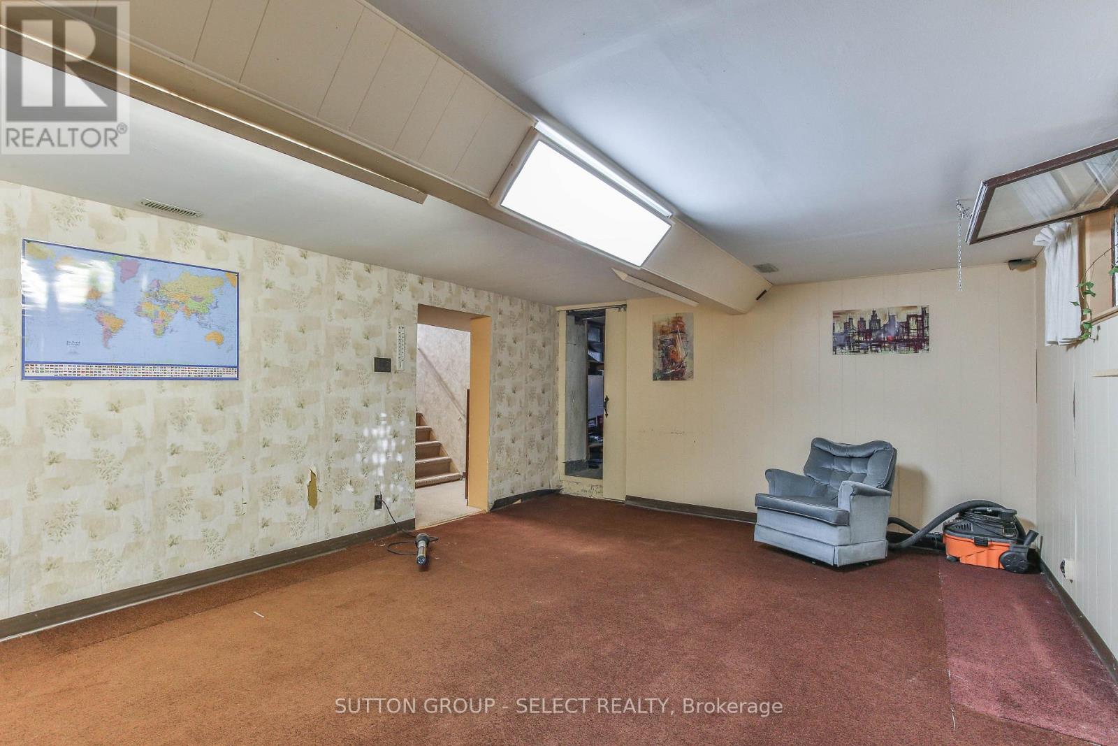 25 Foster Avenue, London North, Ontario  N6H 2K7 - Photo 25 - X12373878